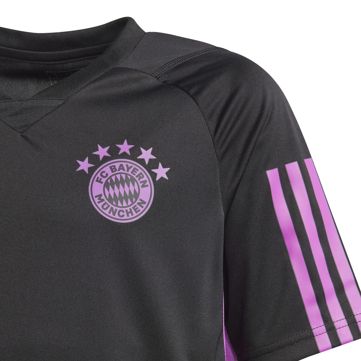 FC Bayern adidas Training Jersey - Black - Kids - Kit Captain